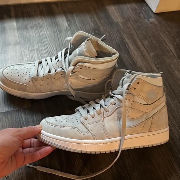 Nike Jordan 1 High Grey pastel blue shoes women’s size 8 - Picture 5 of 7